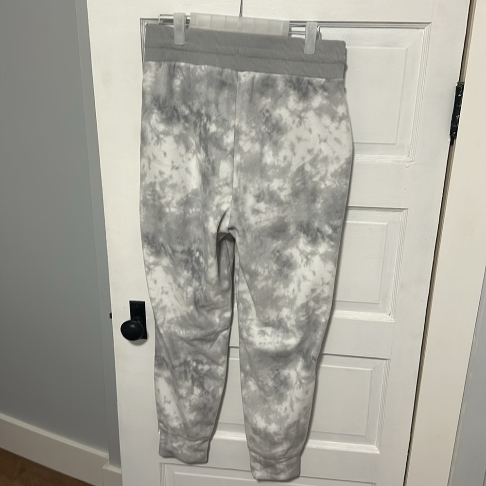 High waisted fleece joggers! - Picture 4 of 5